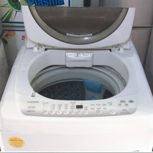 Máy giặt Toshiba 10kg AW-B1100GV WD mới 95%