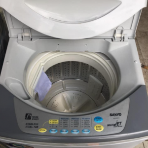 Máy giặt cũ Sanyo JET 7kg mới 90% giá rẻ tại Sà Gòn