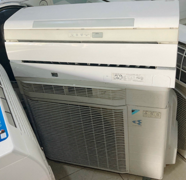 Máy lạnh Daikin nội địa Nhật 2hp công nghệ Plasma ion khử mùi mới 90%