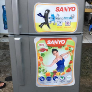 Tủ lạnh cũ Sanyo (180 lít) không đóng tuyết mới 90% giá rẻ tại Sài Gòn
