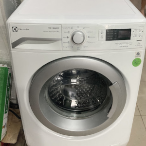Máy giặt cũ Electrolux EWF10842 (8kg) Mới 95% giá rẻ tại Sài Gòn