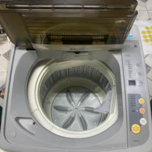 Máy giặt Sanyo 7kg Lồng inox không rỉ mới 80%