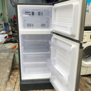 Tủ Lạnh Cũ Sharp SJ-X176E-SL 165l Inverter mới 95%