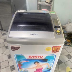 Máy Giặt Cũ Sanyo Thùng Nghiêng 8kg Lòng Inox Không Rỉ Mới 90%